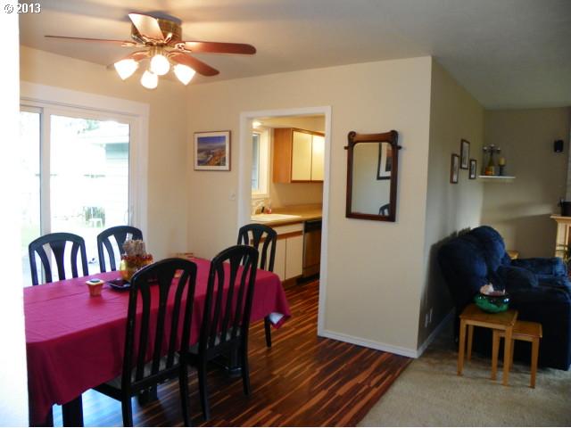 19155 Southwest Kinnaman Road Beaverton, OR 97078 - Photo 7 of 15 Gallery Image 7