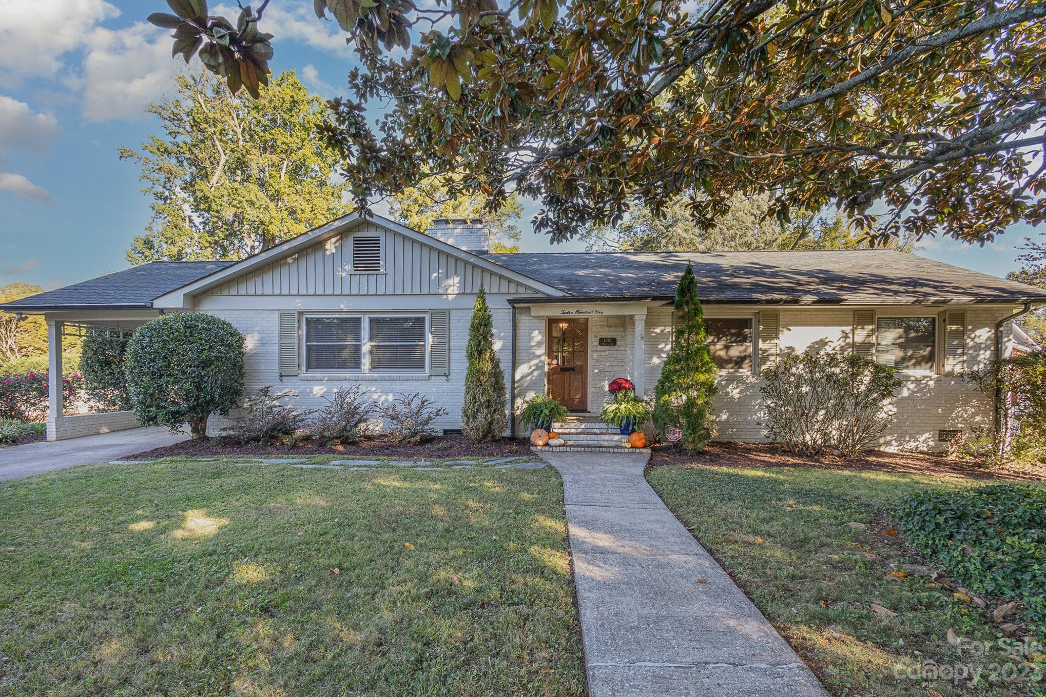 1201 Barkley Road Charlotte, NC 28209 - Photo 1 of 29 Gallery Image 1