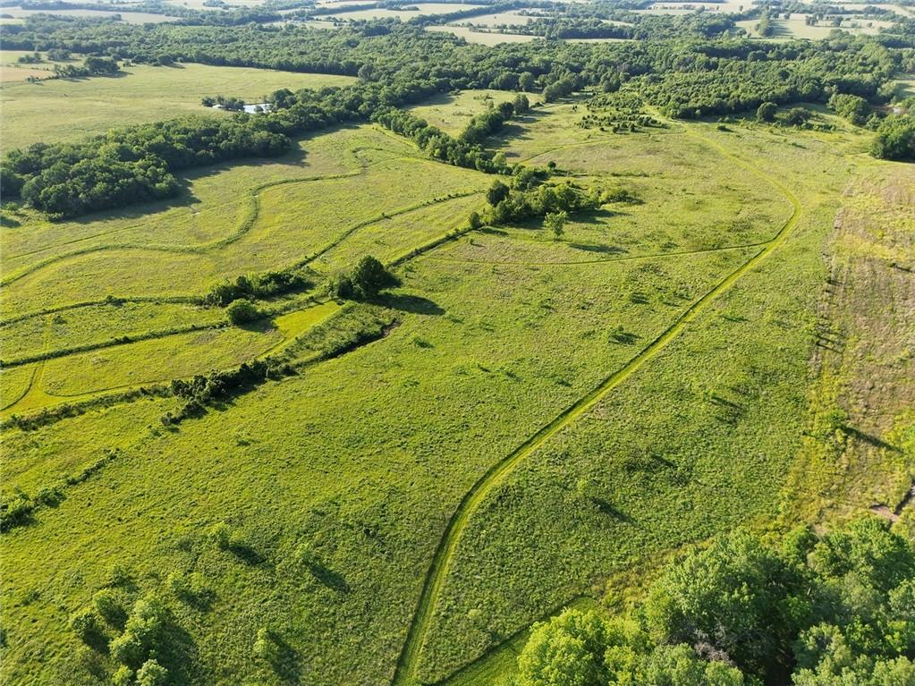 882 260th Street Fort Scott, KS 66701 - Photo 18 of 88