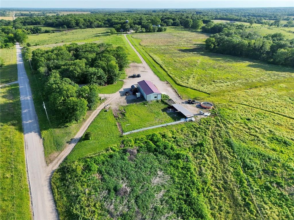 882 260th Street Fort Scott, KS 66701 - Photo 23 of 88