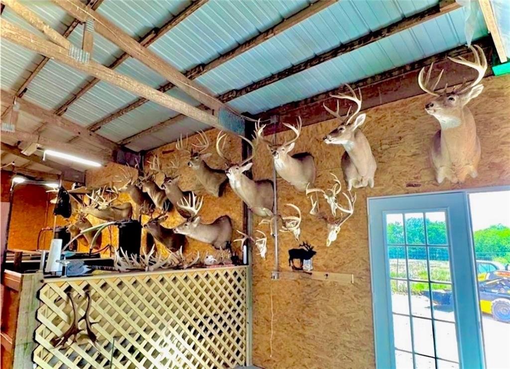 882 260th Street Fort Scott, KS 66701 - Photo 24 of 95