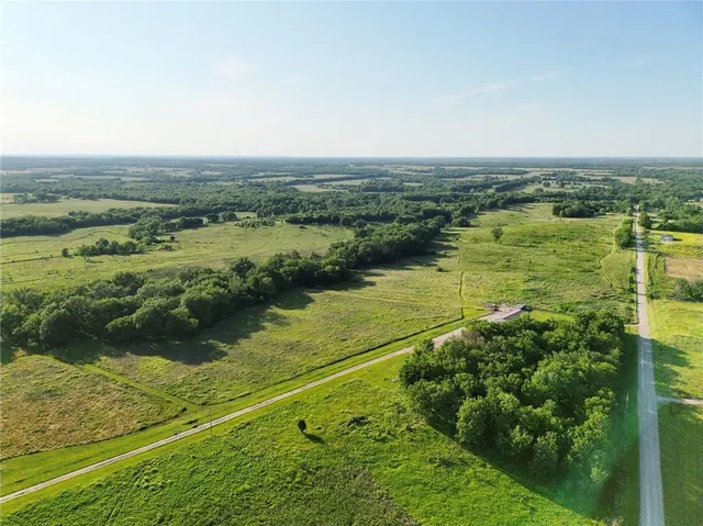 $2,139,000 | 882 260th Street, Fort Scott, KS 66701