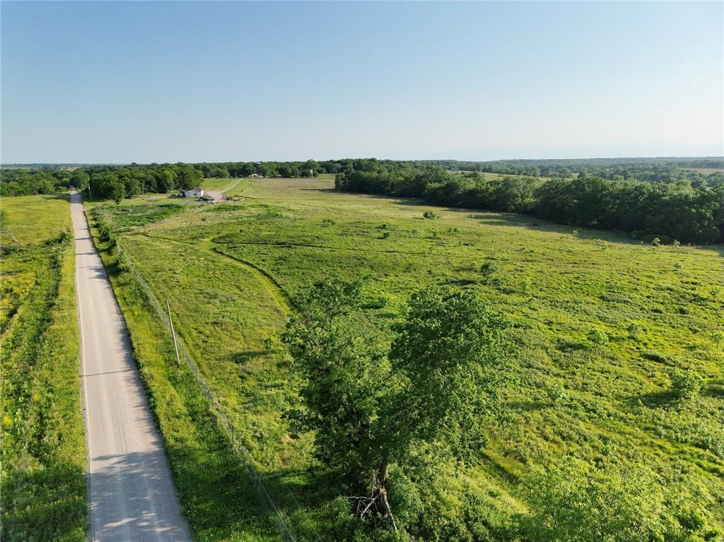 882 260th Street Fort Scott, KS 66701 - Photo 4 of 88