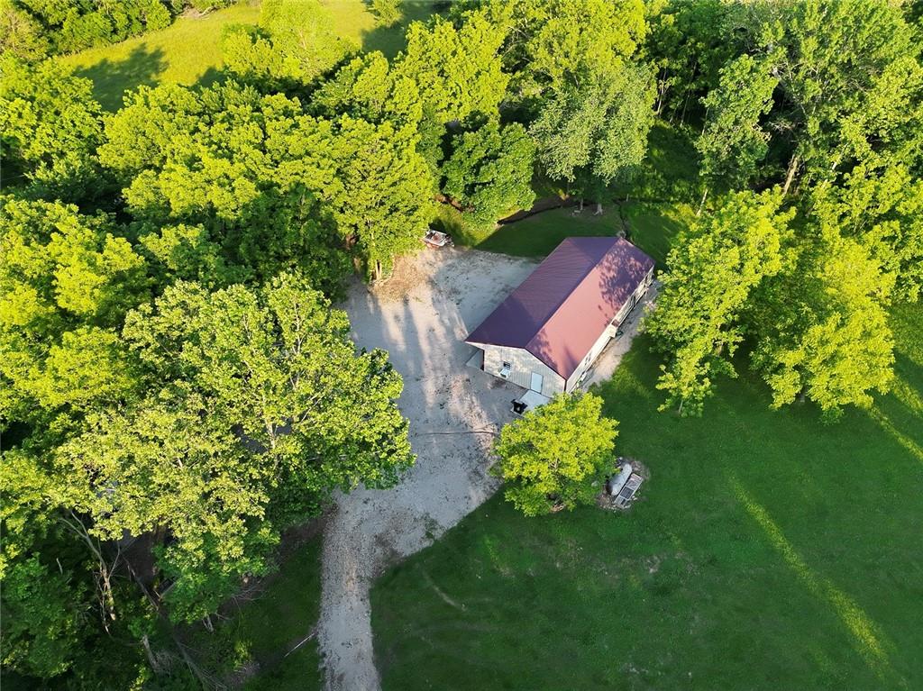 882 260th Street Fort Scott, KS 66701 - Photo 5 of 95