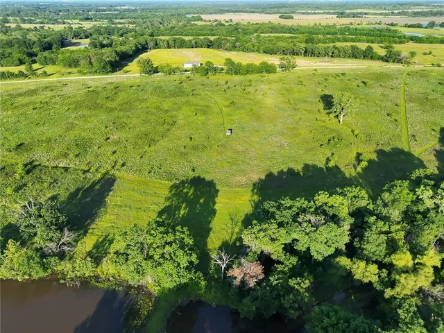 $2,139,000 | 882 260th Street, Fort Scott, KS 66701