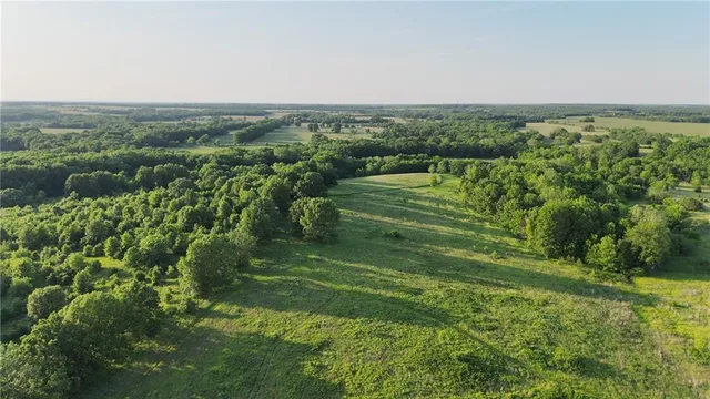 $2,139,000 | 882 260th Street, Fort Scott, KS 66701