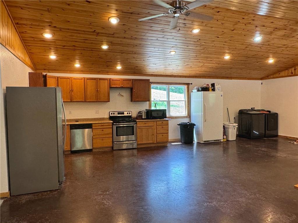 882 260th Street Fort Scott, KS 66701 - Photo 10 of 88