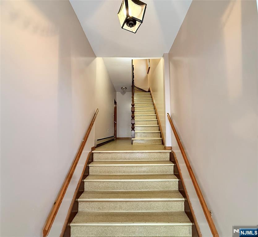 54 Spring Street Lodi, NJ 07644 - Photo 4 of 10