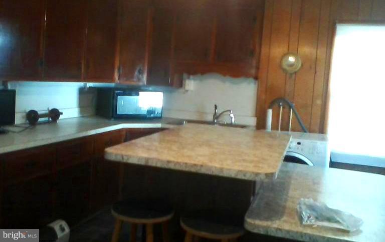 9 Frederick Road Thurmont, MD 21788 - Photo 5 of 21 Kitchen