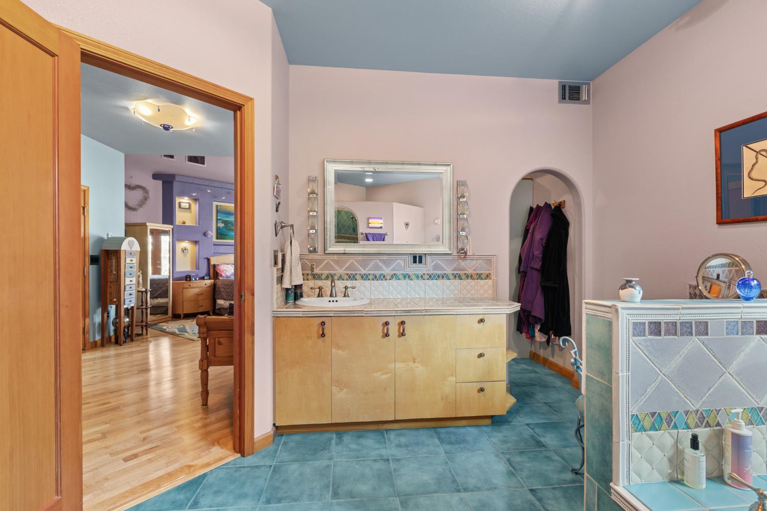 4838 Robertson Avenue Carmichael, CA 95608 - Photo 20 of 52 a view of living room with granite countertop furniture and fireplace
