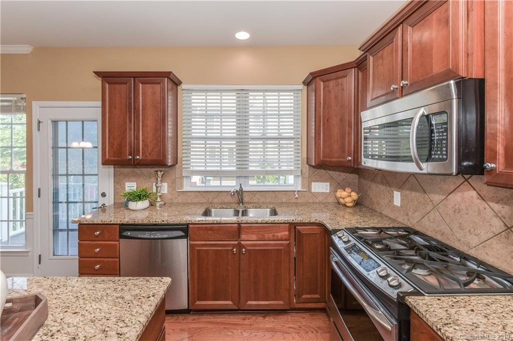 924 Lyndley Drive Fort Mill, SC 29708 - Photo 13 of 24