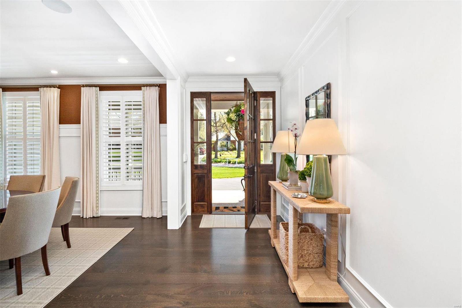 4 Willow Hill Road St. Louis, MO 63124 - Photo 2 of 10