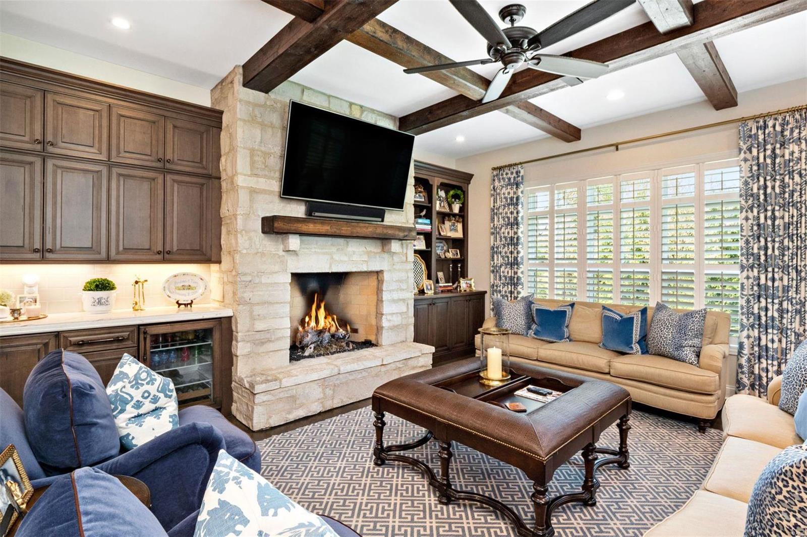 4 Willow Hill Road St. Louis, MO 63124 - Photo 8 of 10