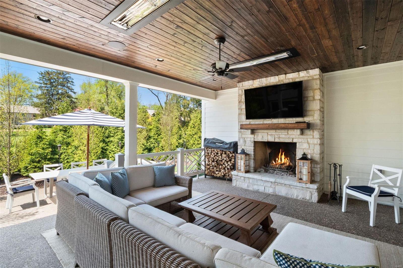 4 Willow Hill Road St. Louis, MO 63124 - Photo 9 of 10