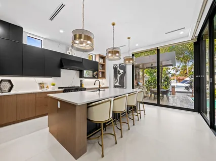 $5,395,000 | 609 Poinciana Drive, Fort Lauderdale, FL 33301