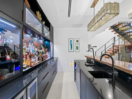 $5,395,000 | 609 Poinciana Drive, Fort Lauderdale, FL 33301