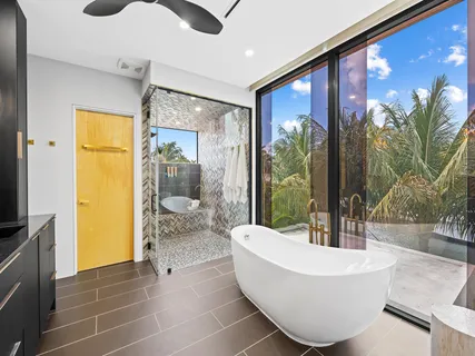 $5,395,000 | 609 Poinciana Drive, Fort Lauderdale, FL 33301