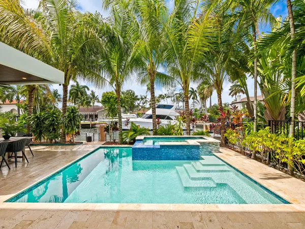 $5,395,000 | 609 Poinciana Drive, Fort Lauderdale, FL 33301