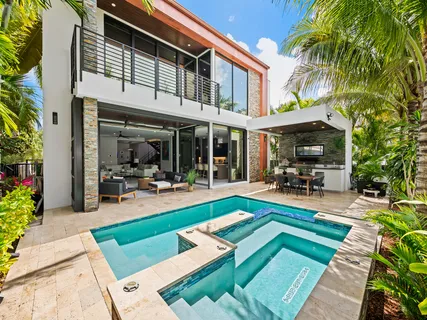 $5,395,000 | 609 Poinciana Drive, Fort Lauderdale, FL 33301