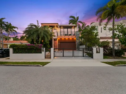 $5,395,000 | 609 Poinciana Drive, Fort Lauderdale, FL 33301