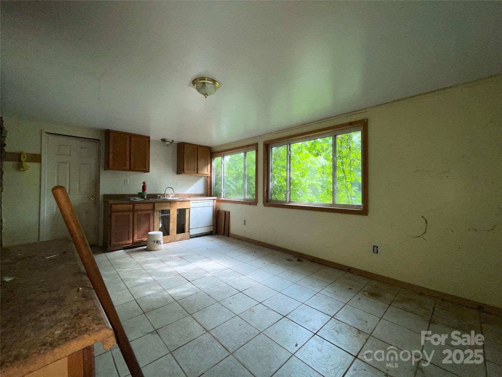 98 Lower Glady Fork Road Candler, NC 28715 - Photo 13 of 26