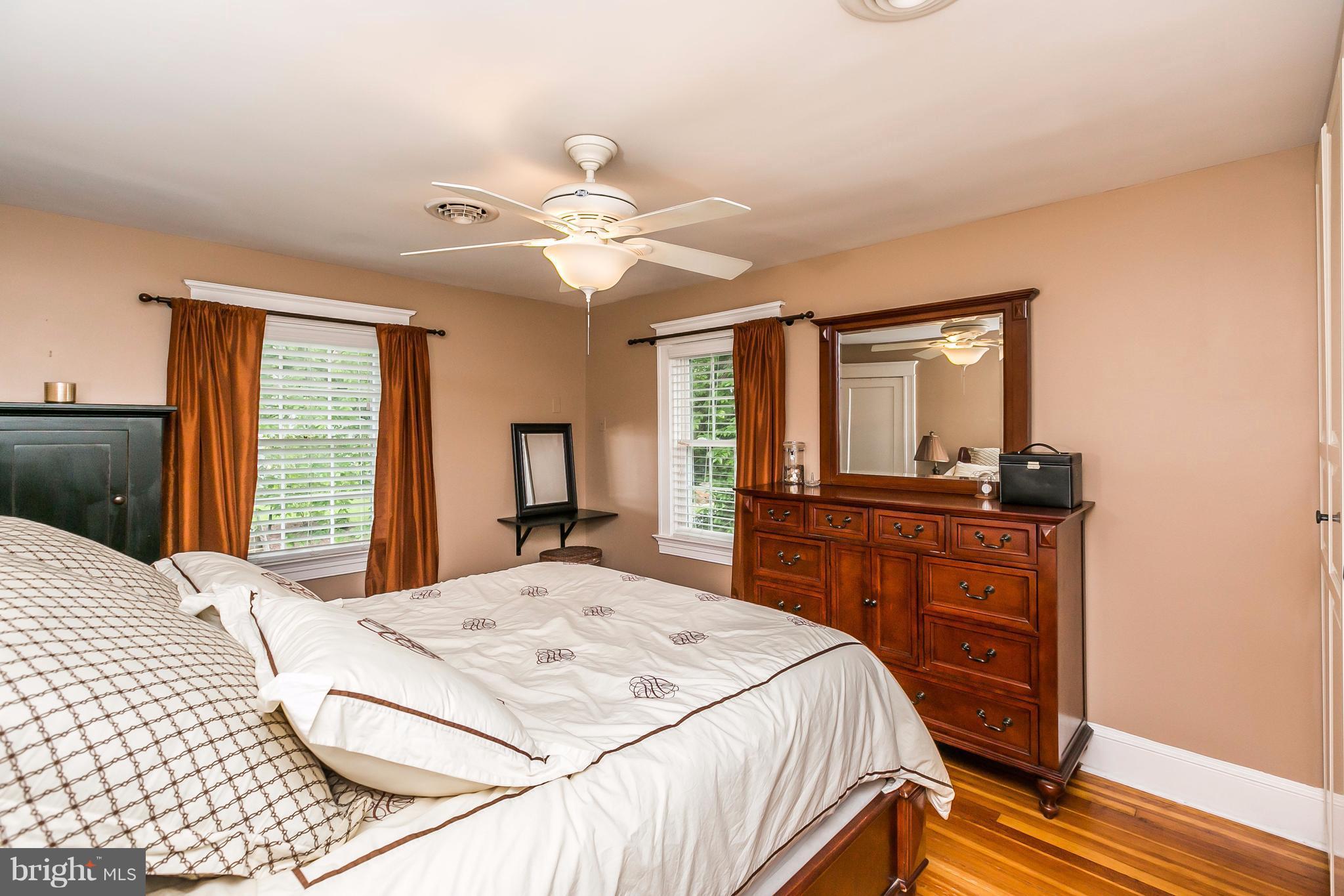 102 South Rolling Road Catonsville, MD 21228 - Photo 23 of 30 Bedroom (Master)