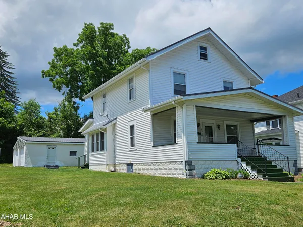 $215,000 | 602 East Grant Avenue, Altoona, PA 16602