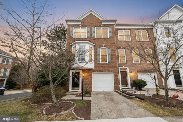 $675,000 | 2546 Terra Cotta Circle, Herndon, VA 20171
