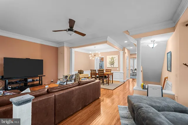 $675,000 | 2546 Terra Cotta Circle, Herndon, VA 20171