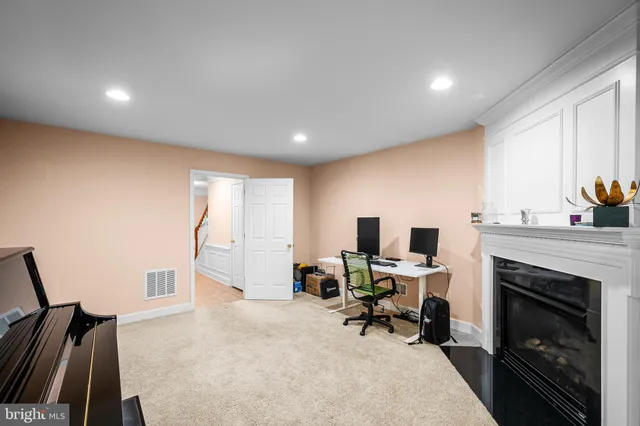 $675,000 | 2546 Terra Cotta Circle, Herndon, VA 20171