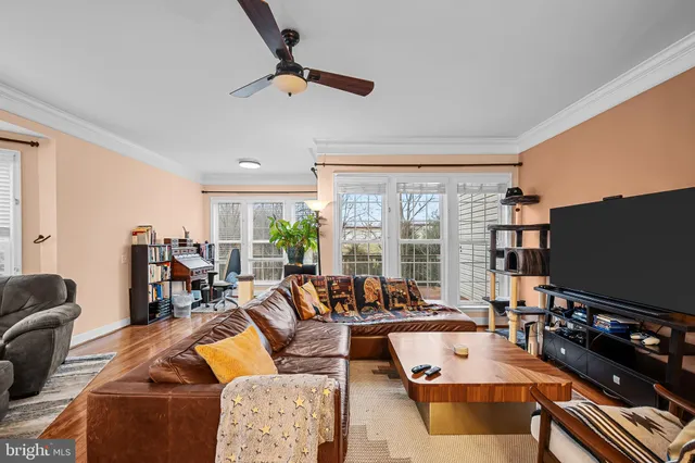 $675,000 | 2546 Terra Cotta Circle, Herndon, VA 20171