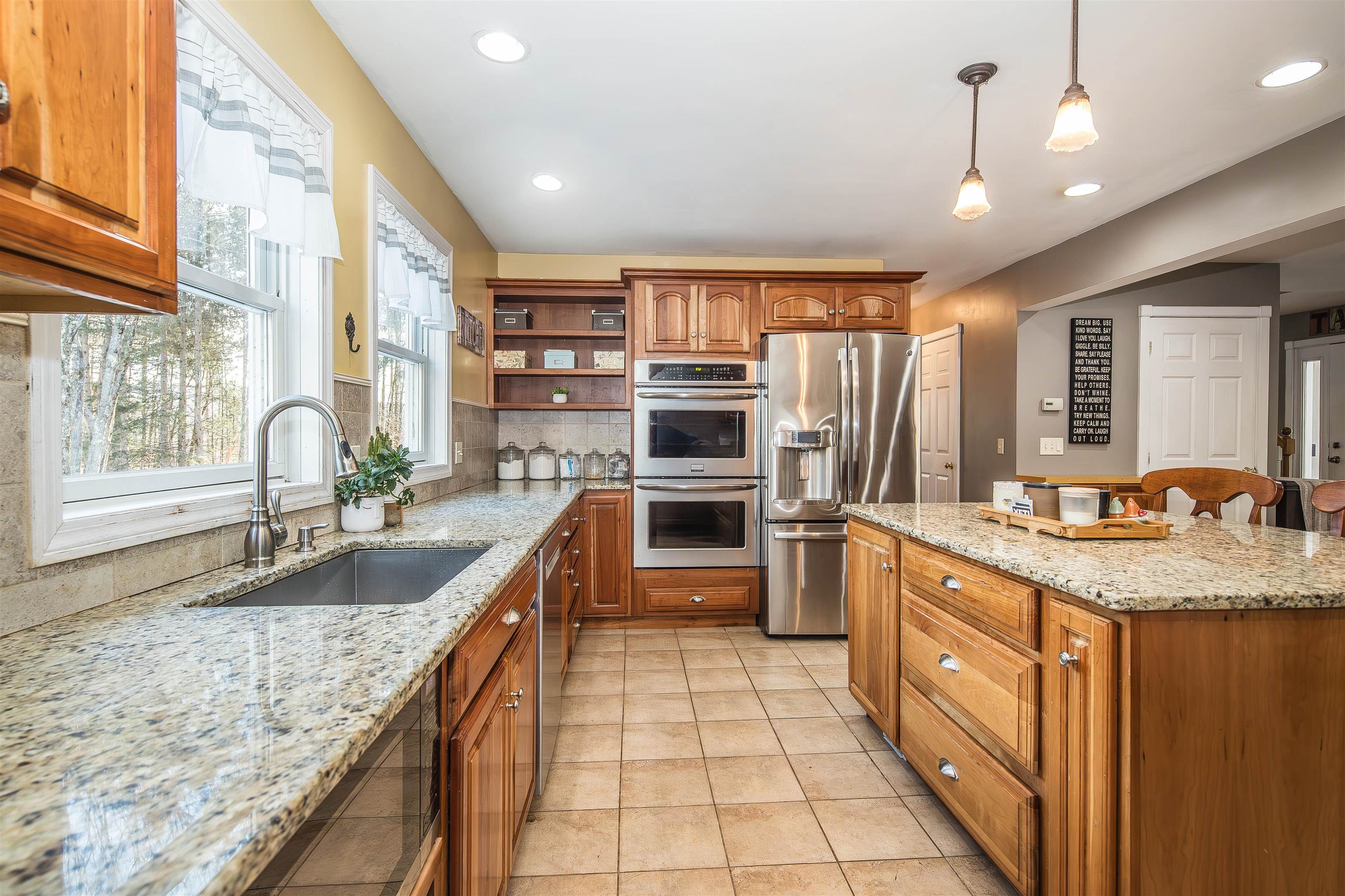 2005 Keiffer Road Shrewsbury, VT 05738 - Photo 11 of 51