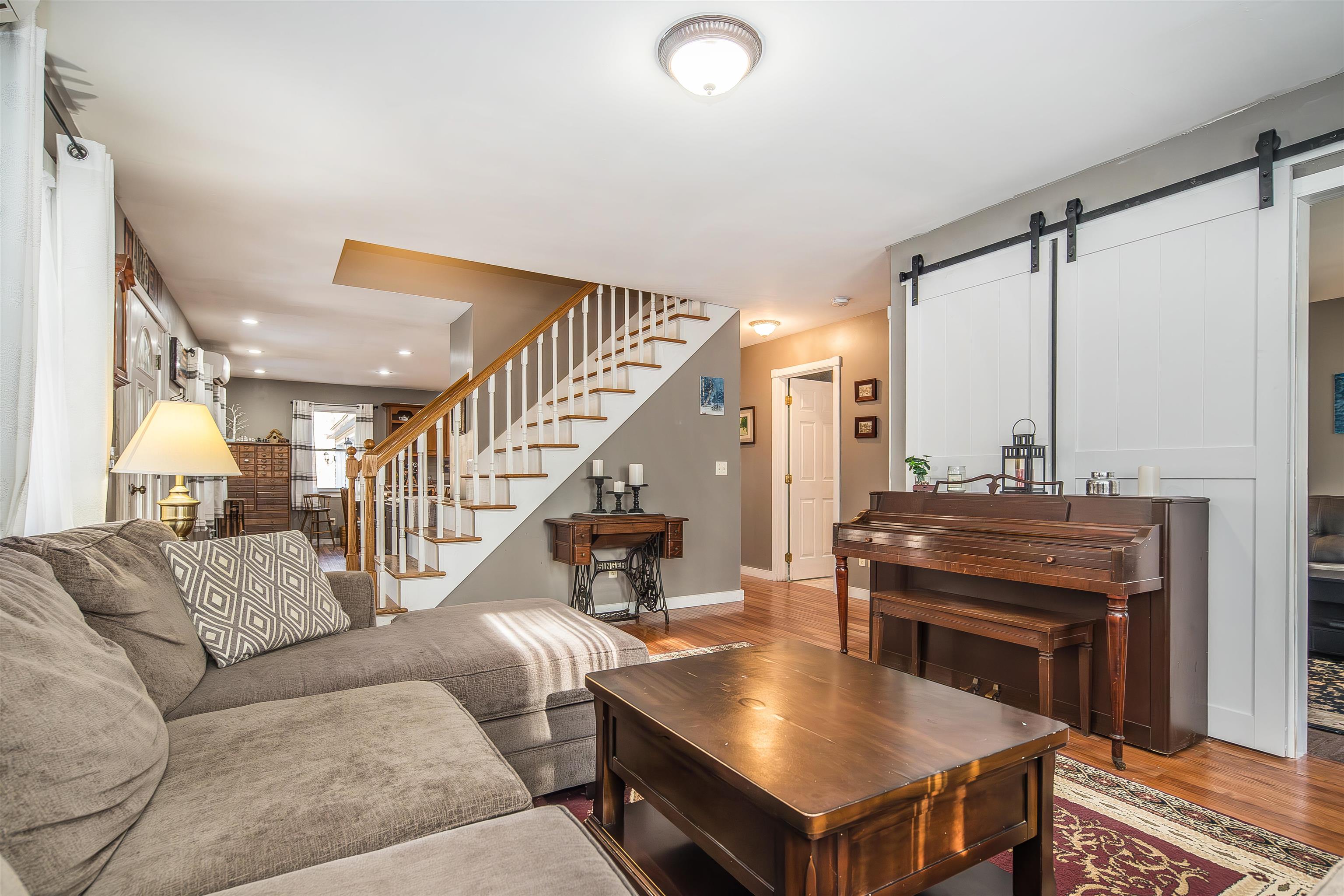 2005 Keiffer Road Shrewsbury, VT 05738 - Photo 19 of 51