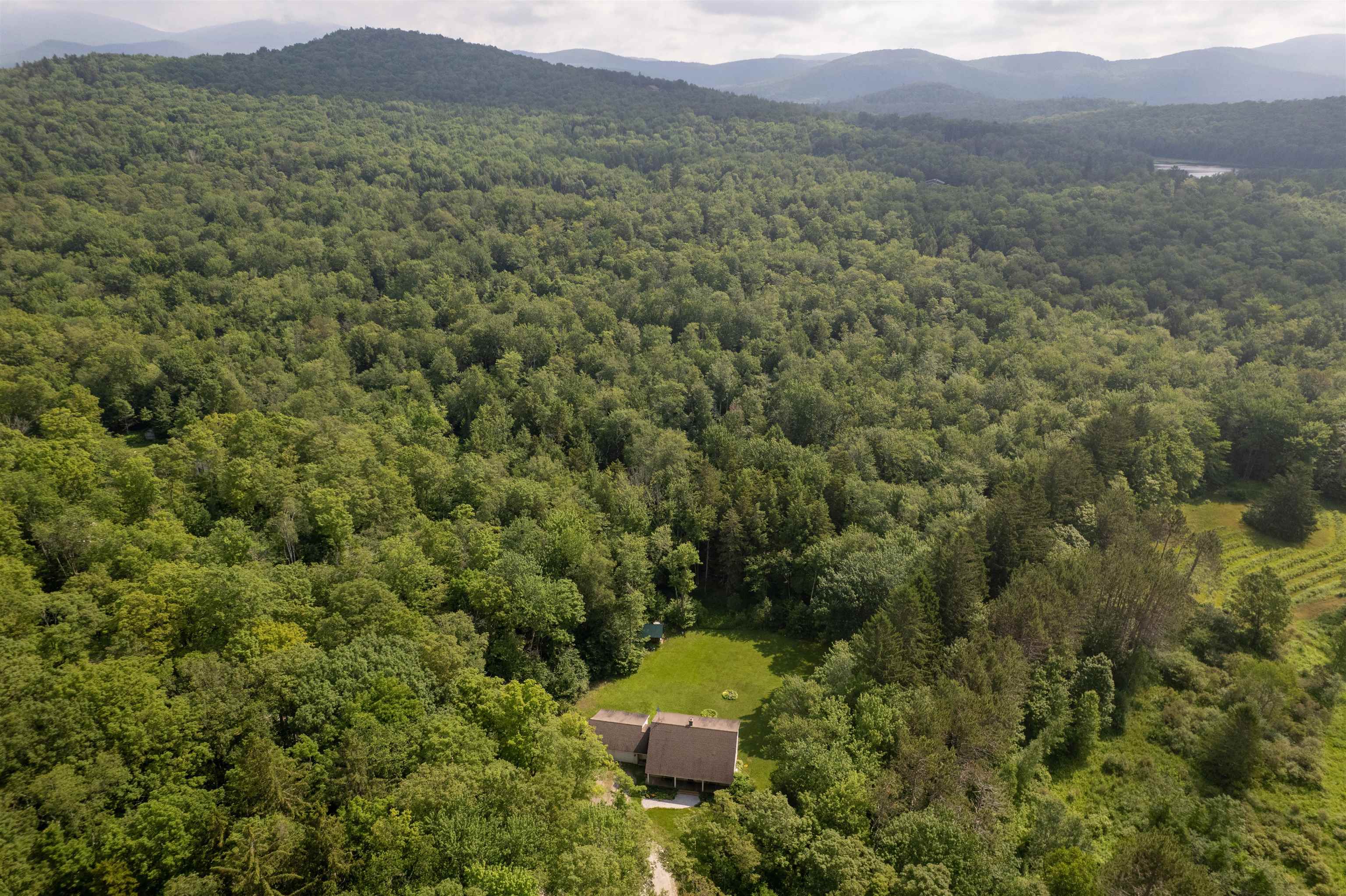 2005 Keiffer Road Shrewsbury, VT 05738 - Photo 50 of 51