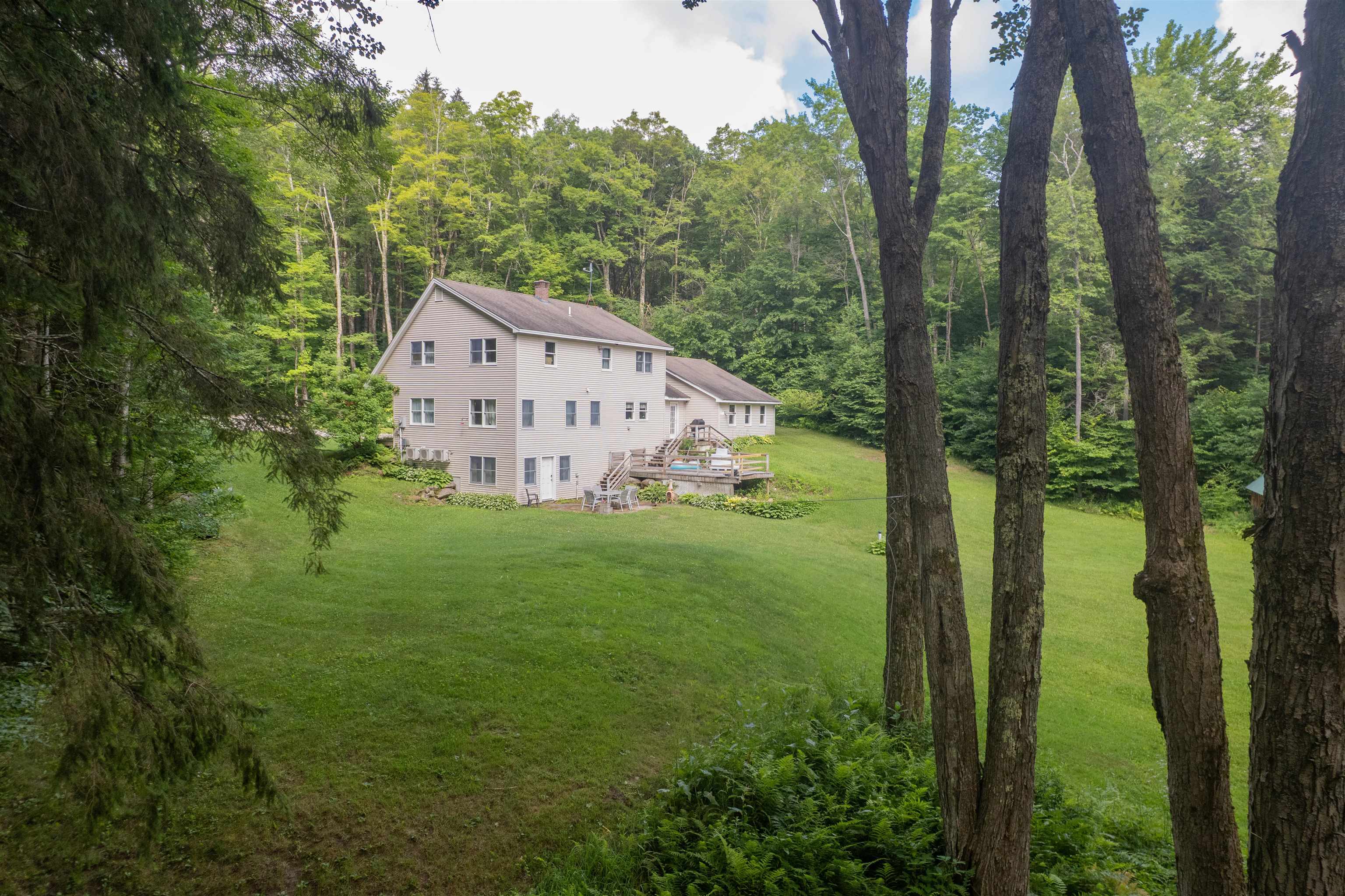 2005 Keiffer Road Shrewsbury, VT 05738 - Photo 9 of 51