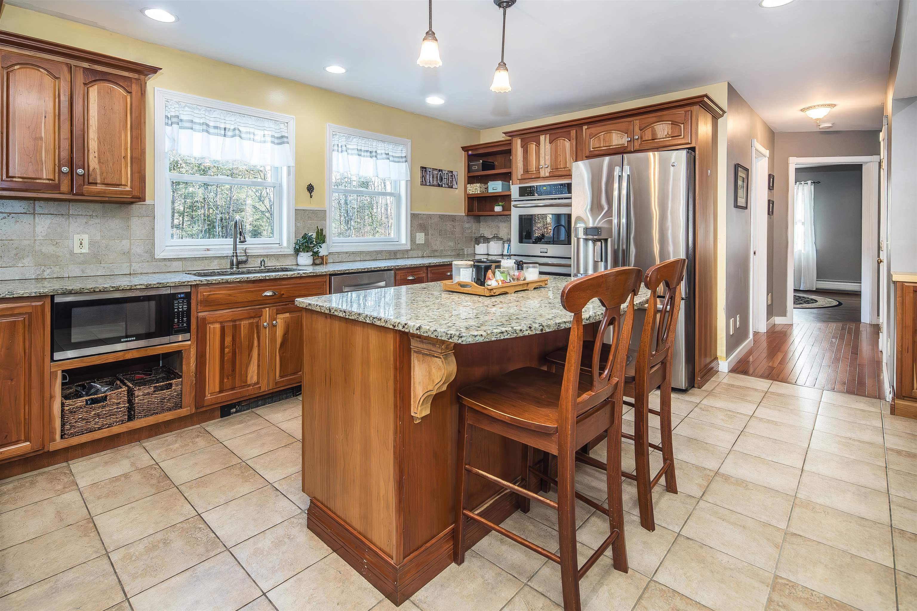 2005 Keiffer Road Shrewsbury, VT 05738 - Photo 10 of 51