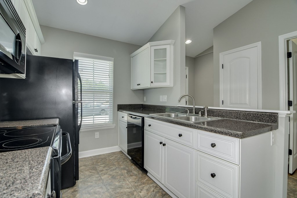 212 York Way Augusta, GA 30909 - Photo 11 of 25 Gallery Image 11