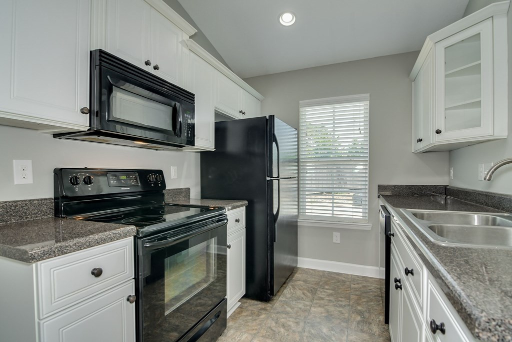 212 York Way Augusta, GA 30909 - Photo 10 of 25 Gallery Image 10