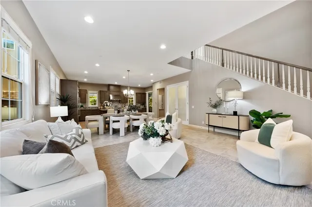 $1,660,000 | 215 Bryce Run, Lake Forest, CA 92630