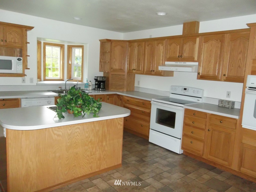 182 Zepeda Road Forks, WA 98331 - Photo 13 of 22 Gallery Image 13