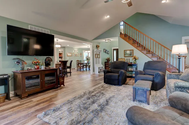 $1,649,500 | 707 West Shepherds Lane, Santa Claus, IN 47579