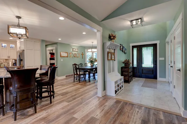 $1,649,500 | 707 West Shepherds Lane, Santa Claus, IN 47579