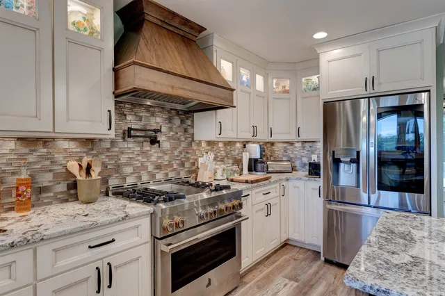 $1,649,500 | 707 West Shepherds Lane, Santa Claus, IN 47579