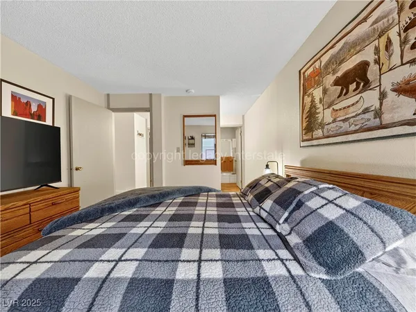 $360,000 | 407 South Vasels Road, Unit 50, Brian Head, UT 84719