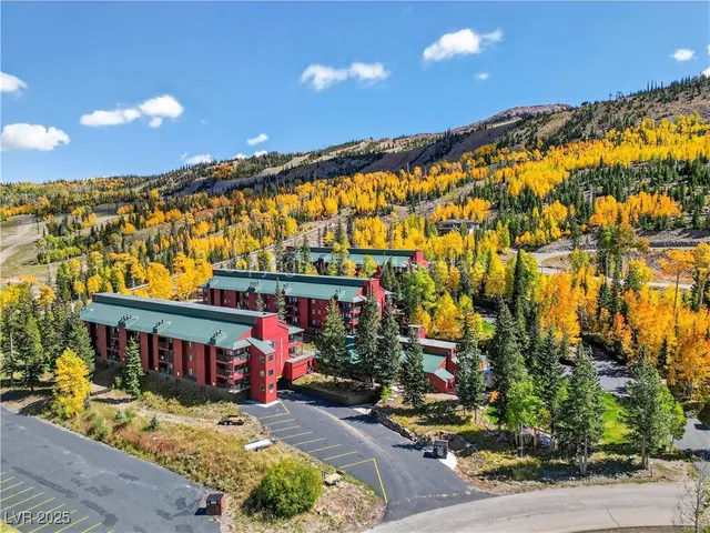 $360,000 | 407 South Vasels Road, Unit 50, Brian Head, UT 84719