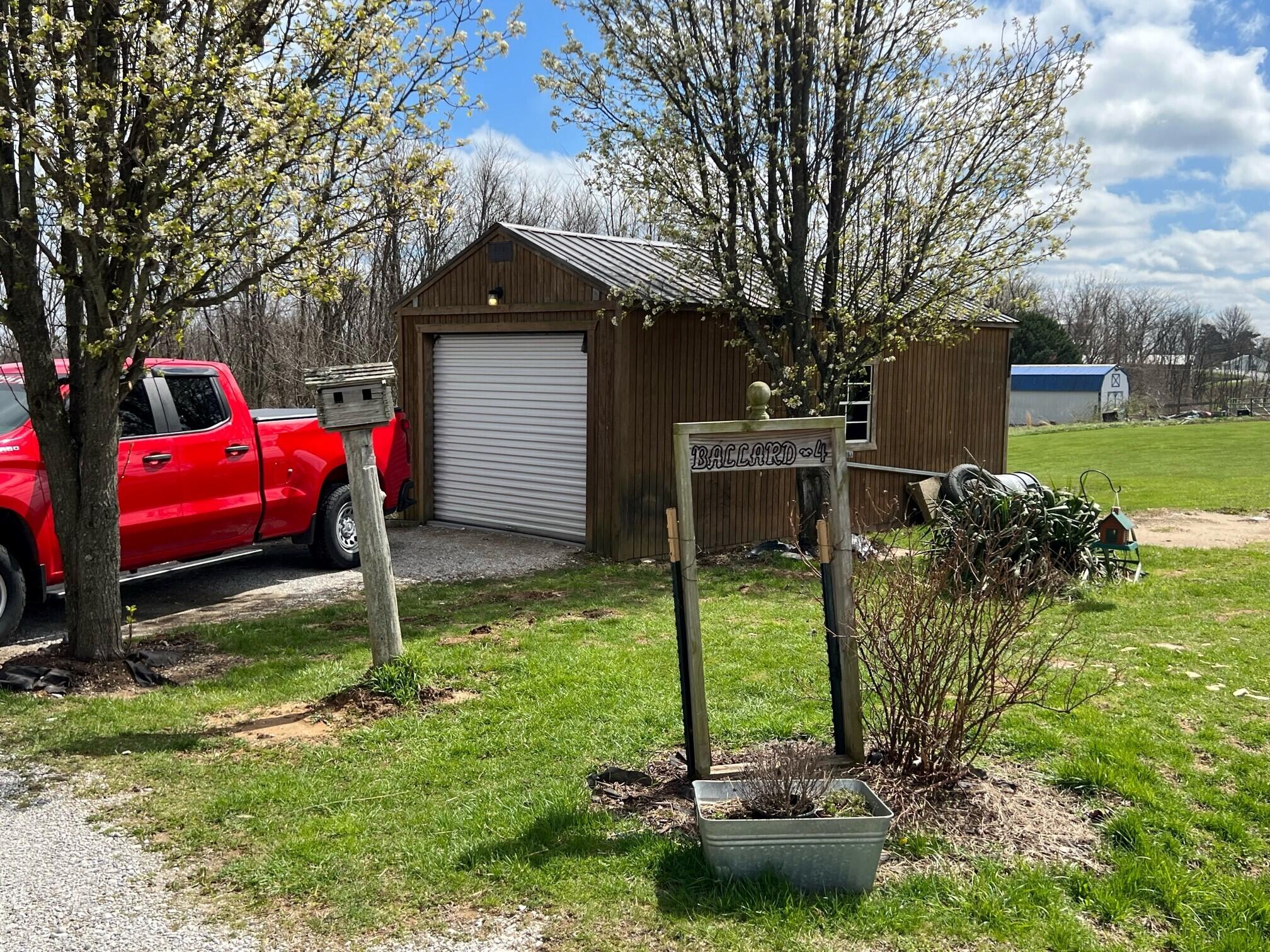 4672 Perkins Ridge Road Brooksville, KY 41004 - Photo 2 of 10 Gallery Image 2