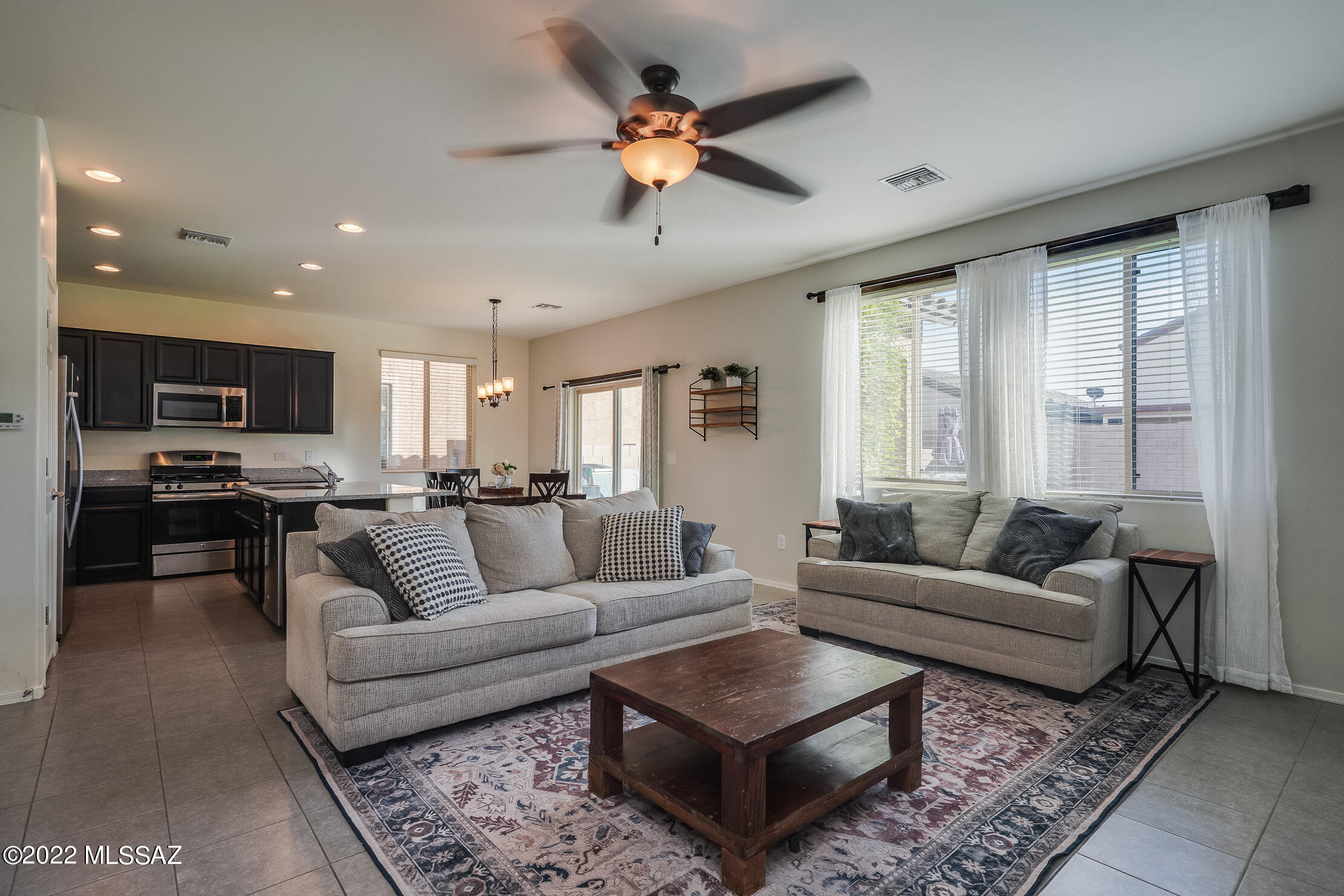 6742 Neptune Cove Road Tucson, AZ 85756 - Photo 10 of 43 Gallery Image 10