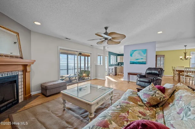 $575,000 | 341 Neuse Winds Drive, Oriental, NC 28571