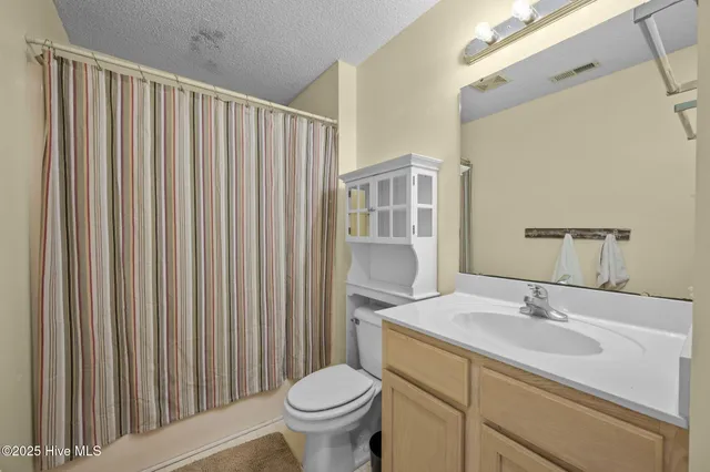 $575,000 | 341 Neuse Winds Drive, Oriental, NC 28571