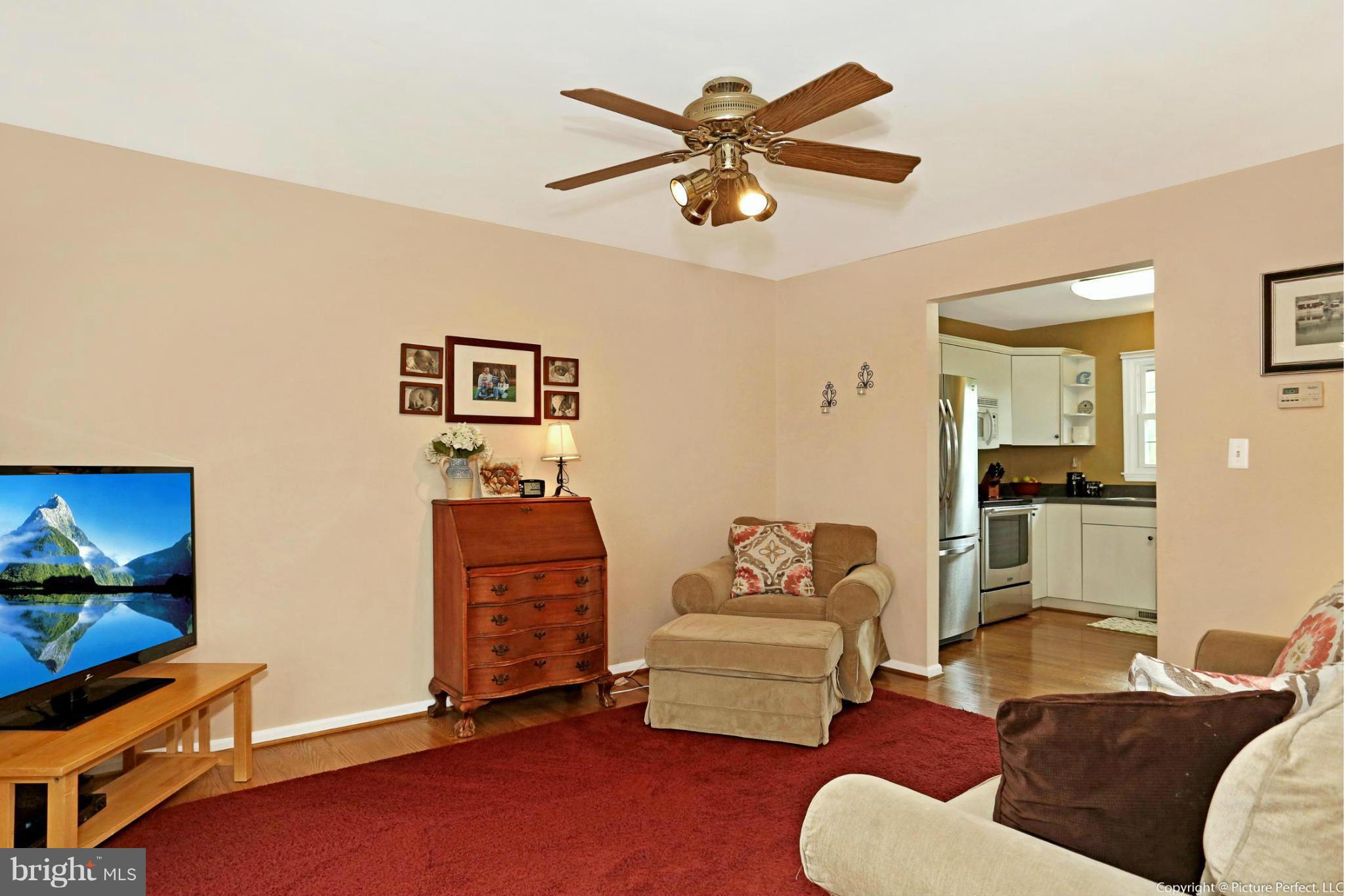 6598 Hemlock Point Road New Market, MD 21774 - Photo 10 of 30 Family Room